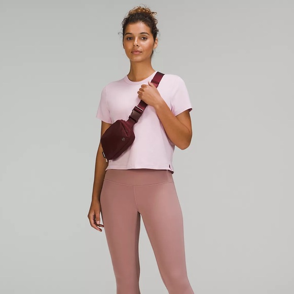 NWT Lululemon Red Merlot Everyday Belt Bag! - Picture 2 of 10